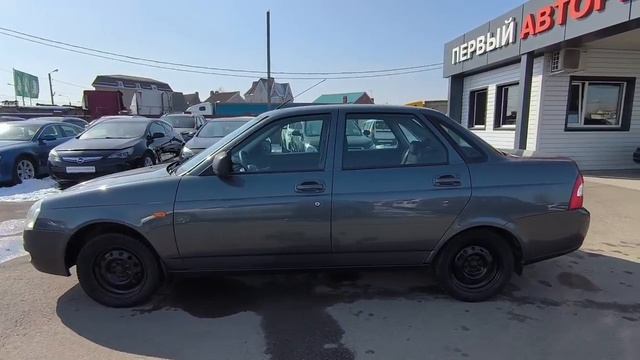 Lada 	Priora	2016	серый	XTA217050H0543726