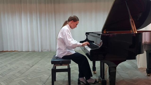 Мордасова Светлана
Б.Дварионас "На саночках с горки"
