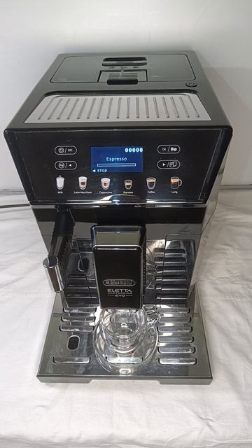 Delonghi Eletta Cappuccino Evo ECAM 46.480B. Приготовление эспрессо.