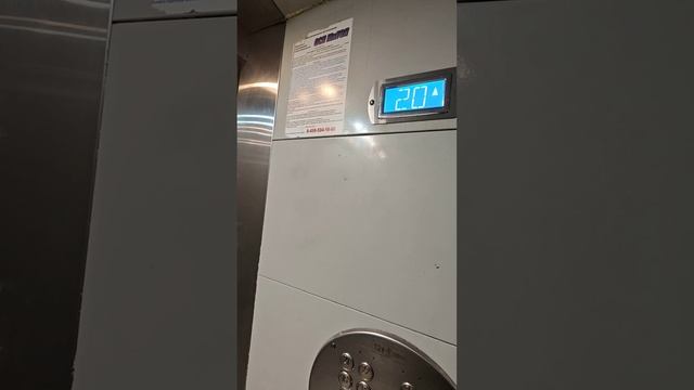1000005445.mp4