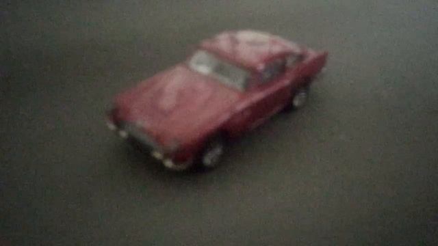 Hot wheels aston martin 1963 DB5