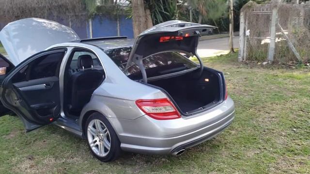 Mercedes Benz C250 CGI 2010 con 85.000km