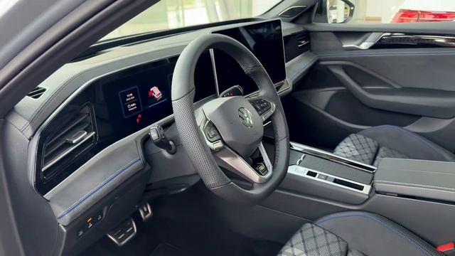 Volkswagen Passat R-Line 2025 обзор