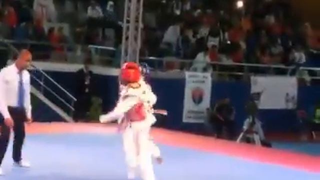 open international - cadets - 33 kg bahaa eddin mozzour (bleu )