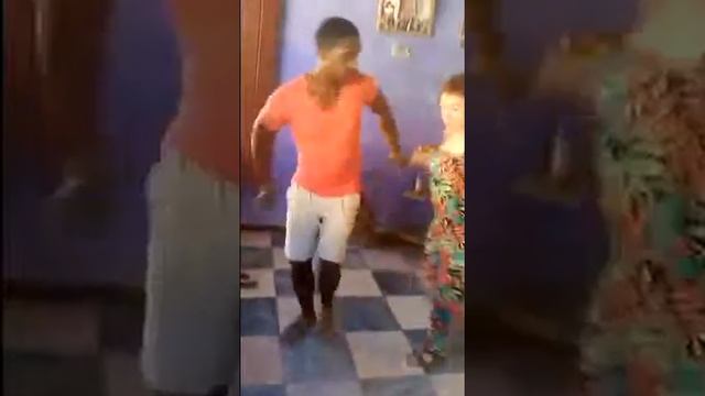 Фрагмент урока кубинской сальсы