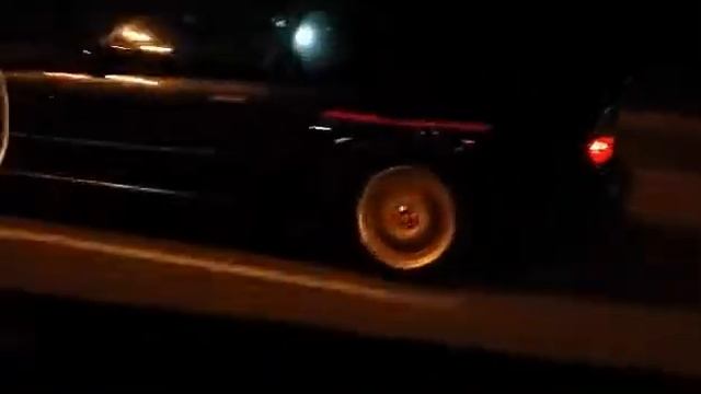 BMW M3 e36 vs Mercedes E55 AMG