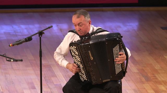 Китайская народная песня "Бамбук" - Юрий Шишкин, баян / Chinese folk song "Bamboo" - Yuri Shishkin