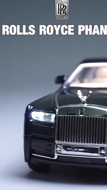 Rolls Royce Phantom Super Realista #shorts