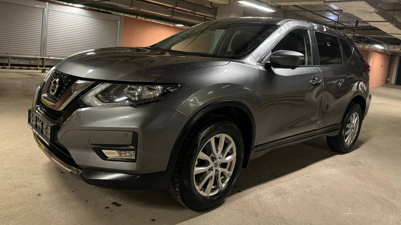 Nissan X-Trail; 2,0 AT; 2019; Серый