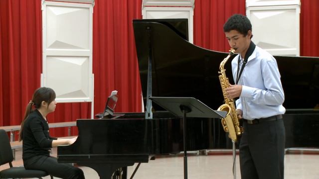 Avery Wiese (age 15) performs Concertino da Camera Jacques Ibert
