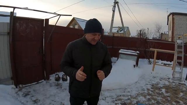 Спина не будет болеть делайте Это упражнение каждый день  2 минуты. Позвоночник встает)) на место.