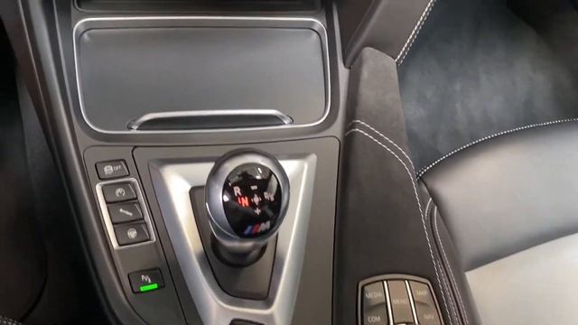 BMW M3 - CS*338kW*CERAMIC*ZÁRUKA*CZ