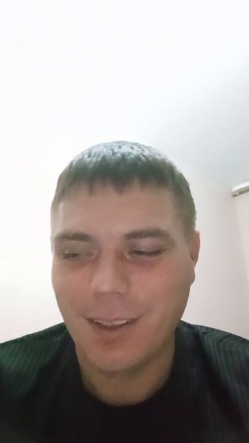 Усик подколол Зеленского с чемпионским поясом😂