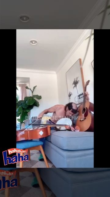 ВОТ ЯЗЫКОМ МЕЛИТ