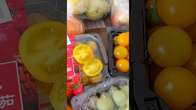1 марта фруктовые покупки в магните и слате
