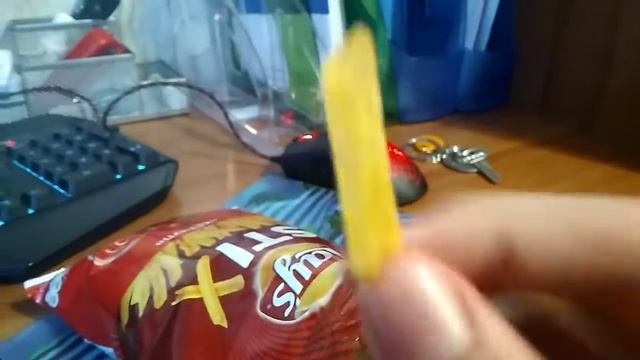 Обзор на Lays "STIX"