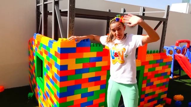 ВЛАД и НИКИ -  11 Веселые истории с игрушками с Владом и Никитой