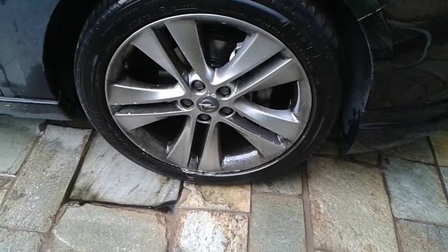 Cleaning Opel Astra Wheels