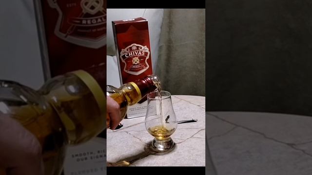 обзор купажированного шотландского скотча Chivas Regal 12 Years Old