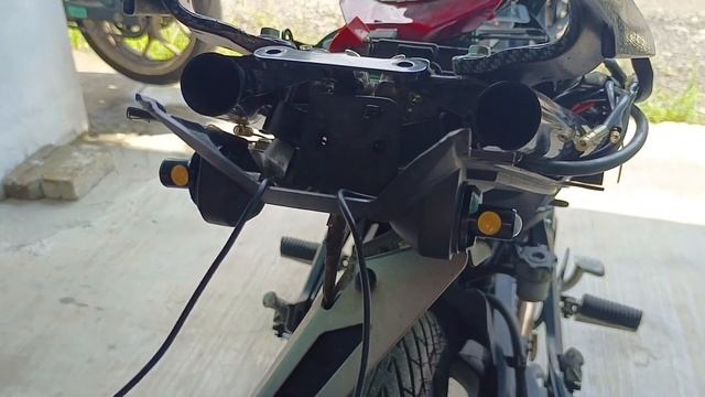Cara tukar dan pasang lampu signal LED mini motor Y15 v1/v2