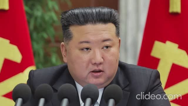 Член Политбюро....