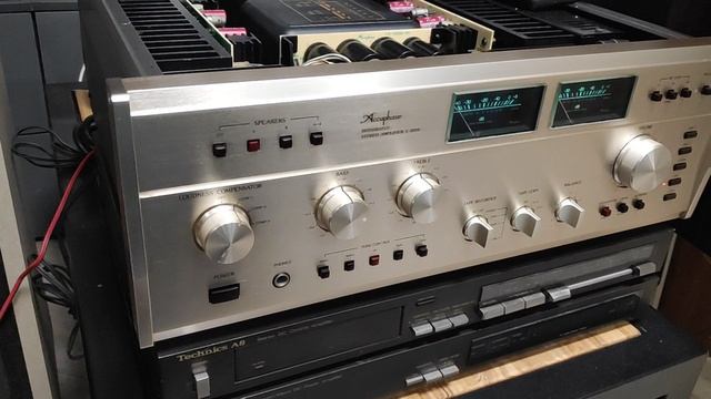 ACCUPHASE E 303X