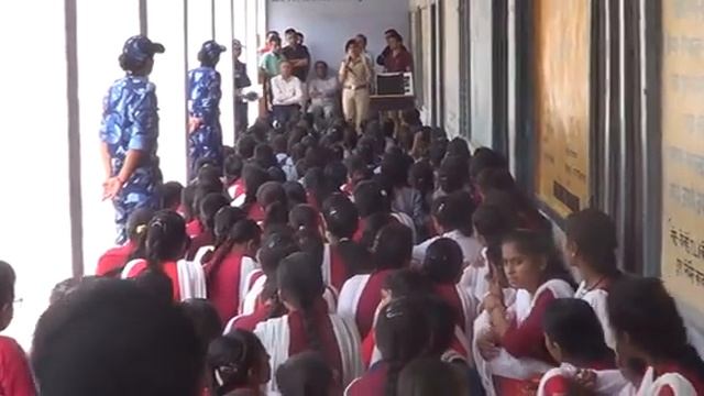 कौल में स्कूल-कॉलेजो की छात्राओं व स्टाफ को दी  दुर्गाशक्ति एप्प के फायदे की जानकारी