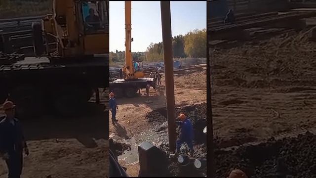 Погружение трубы длиной ~18.5 метров 💪 Услуги бурения тел. +7 (985) 185-77-77.