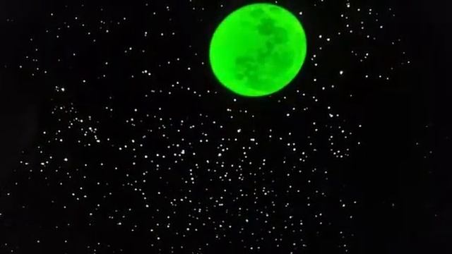 Звездное небо разноцветная луна