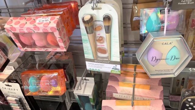 NEW TJ MAXX MAKEUP (BECCA, MILK MAKEUP, BEAUTYBLENDER, MAC COSMETICS & MORE!!!!) SHOP WITH ME