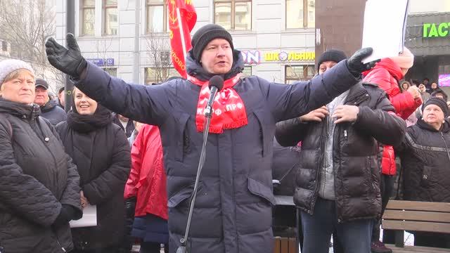 У жителей Сабурово закрывают поликлинику, сносят автостоянки, закрыли отделение Сбербанка...?