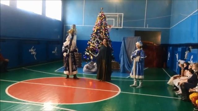 Отрывки утренников Семилукский центр