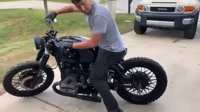 Working on my New BMW R100