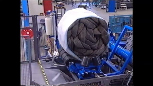 Flexus Balasystem - More than 100 tires in one bale.