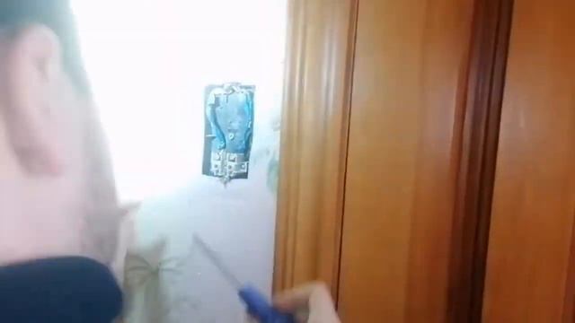 Заринск электрик. Комбинированный блок (выключатель и розетка) замена.