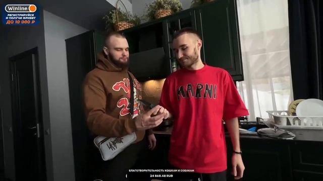 Горилла сделал подарок корешу +REP😎😎
