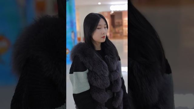 灰姑娘偶遇前男友，被嘲笑无能，结果她老公竟是自己顶头上司！【燕儿电子商务】