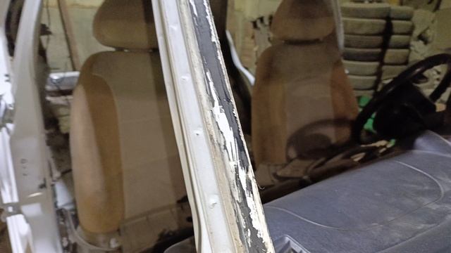 чем срезать лобовое стекло, приклеенное ,lifan smily.