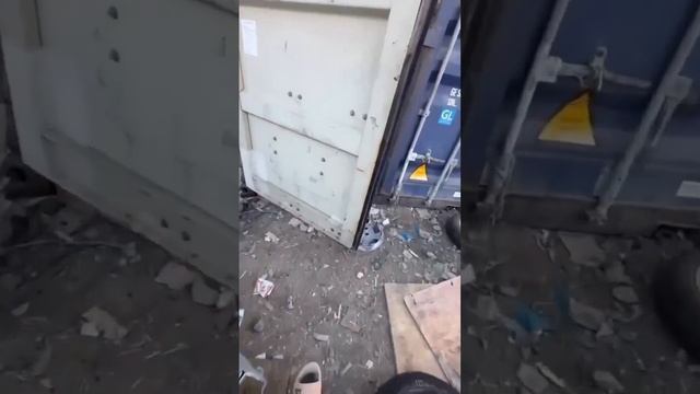 В Пакистане новое поступление иномарок без пробега 😅