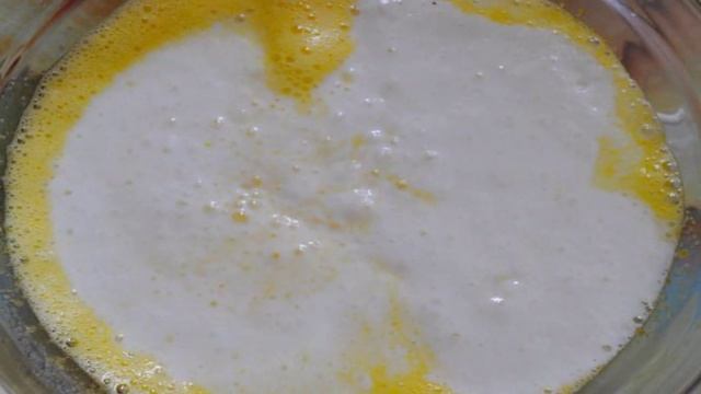 Кексы с яблоком и изюмом