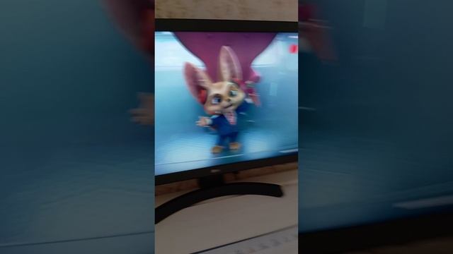 МУД ТРИ КОТА ;)