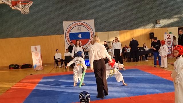 Taekwondo GTF 2025 до 29кг 8 лет Самара Локомотив. 1 бой мягкие палки.