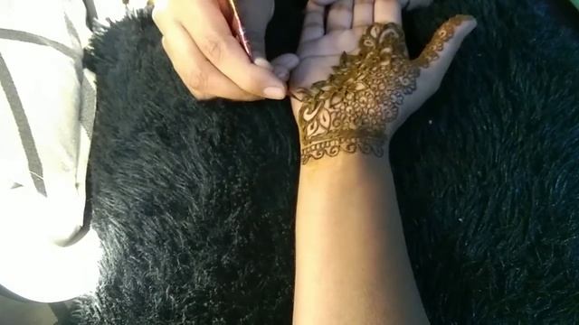 red and quick heena design # Golecha cone mehdi#Hijabi star