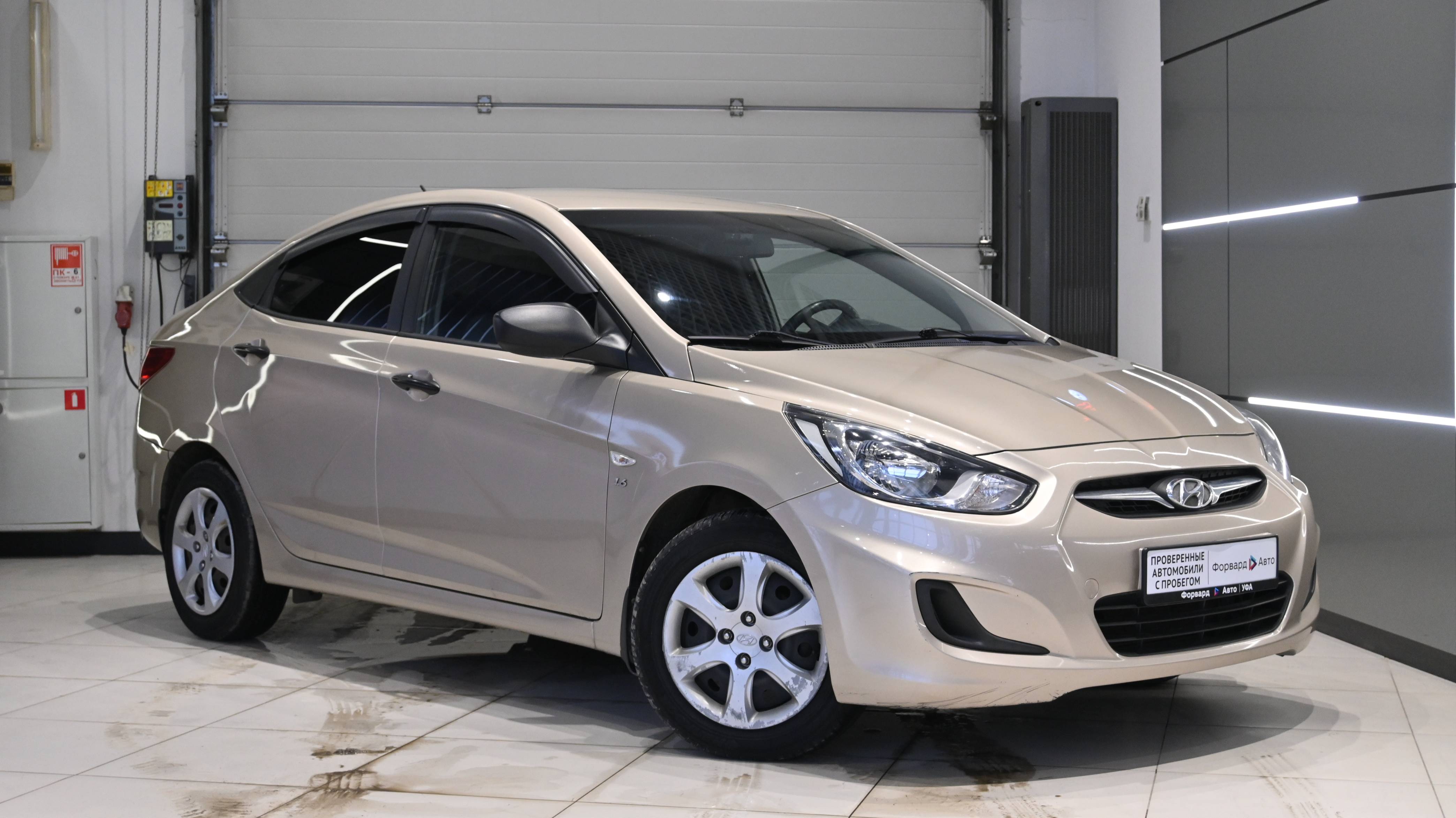 Hyundai Solaris '2014 09466
