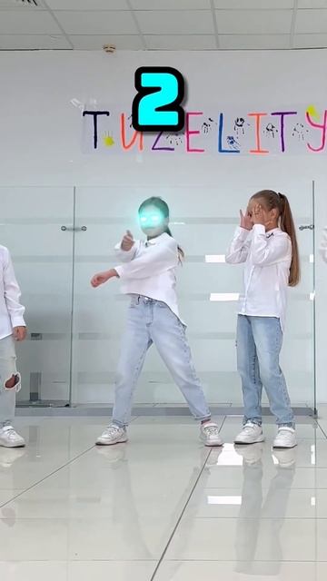 Шаффл Баттл  WHO BEST DANCER ? 37M SUBS