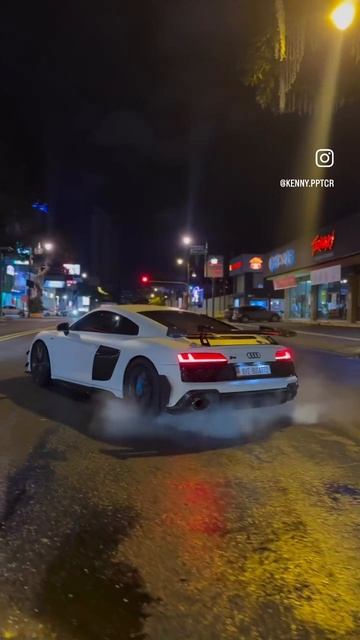 Audi R8 Turbo Burnout