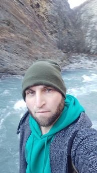 Внизу речка релакс