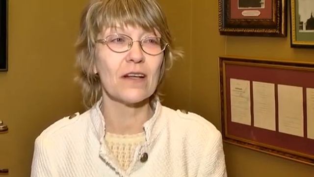 В детской картинной галерее открылась выставка "Шаги в искусство"