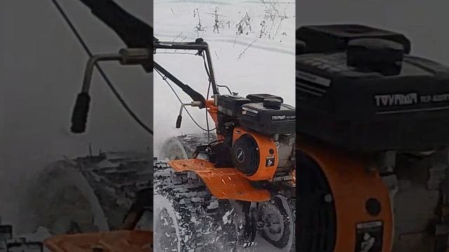 На мотоблоке по снегу
