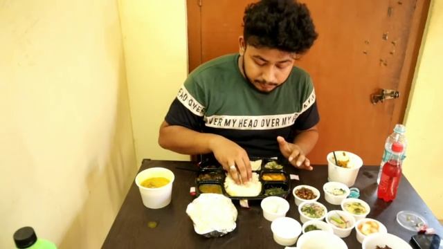 Amazing Non - Veg ASSAMESE Thali || Mayu's Kitchen,Six Mile, Guwahati || Assamese Food Vlog